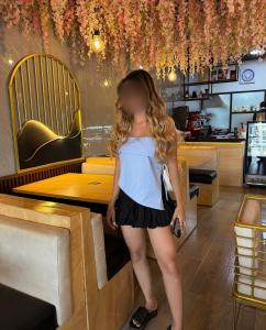 632702209: Chica busca chico en Pontevedra