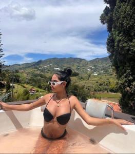 634649359: Chica busca chico en Ibiza