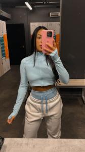 666321051: Chica busca chico en Cáceres