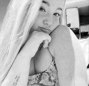 613672161: Chica busca chico en Tenerife