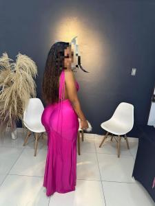 613796275: Chica busca chico en Cáceres