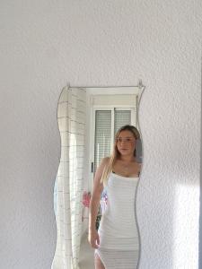 633682577: Chica busca chico en Alicante