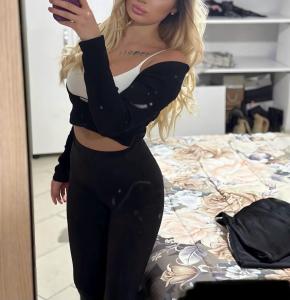 600566059: Chica busca chico en Sevilla