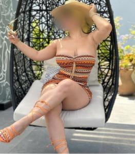 647603735: Chica busca chico en Cuenca