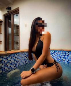 697623972: Chica busca chico en Málaga