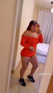 631334029: Chica busca chico en Gerona