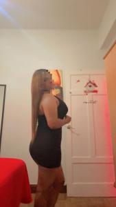 614786465: Chica busca chico en Pontevedra