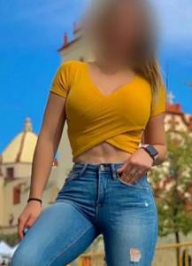 658681832: Chica busca chico en León