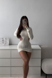 634787115: Chica busca chico en Málaga