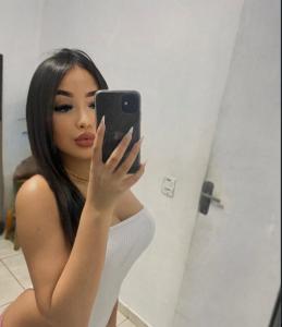 642917628: Chica busca chico en Murcia