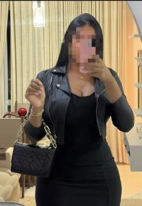 677240475: Chica busca chico en Orense