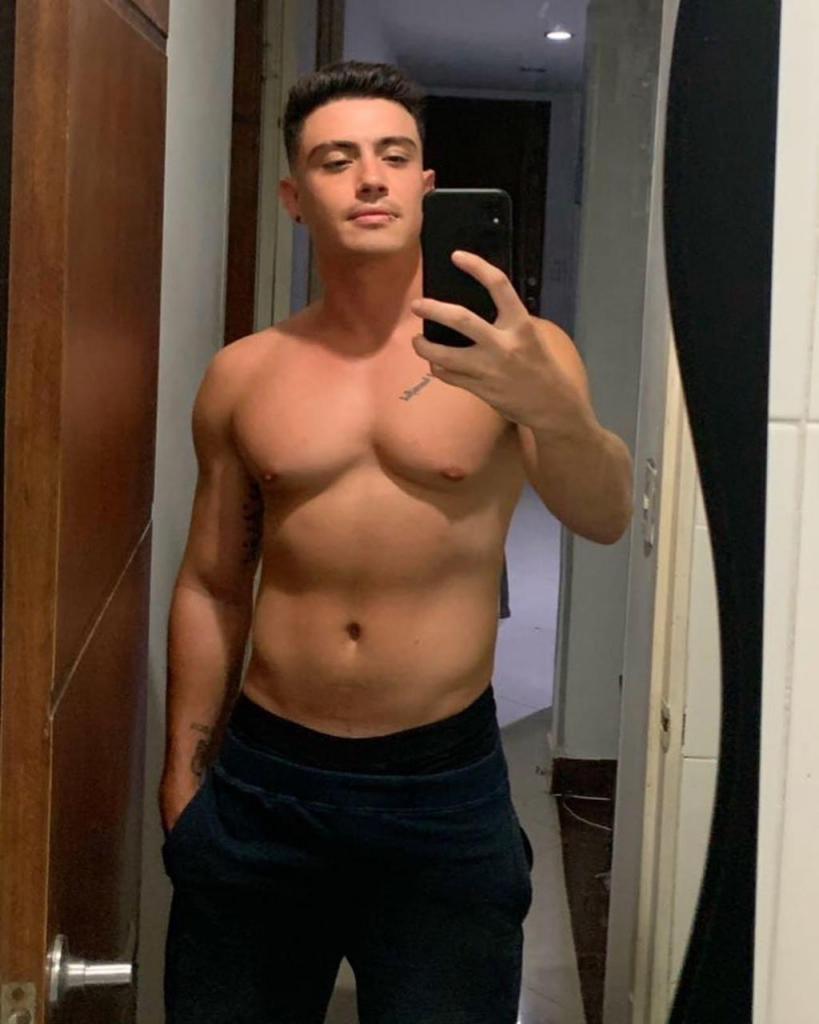 653577944: Chico busca chica en Valencia