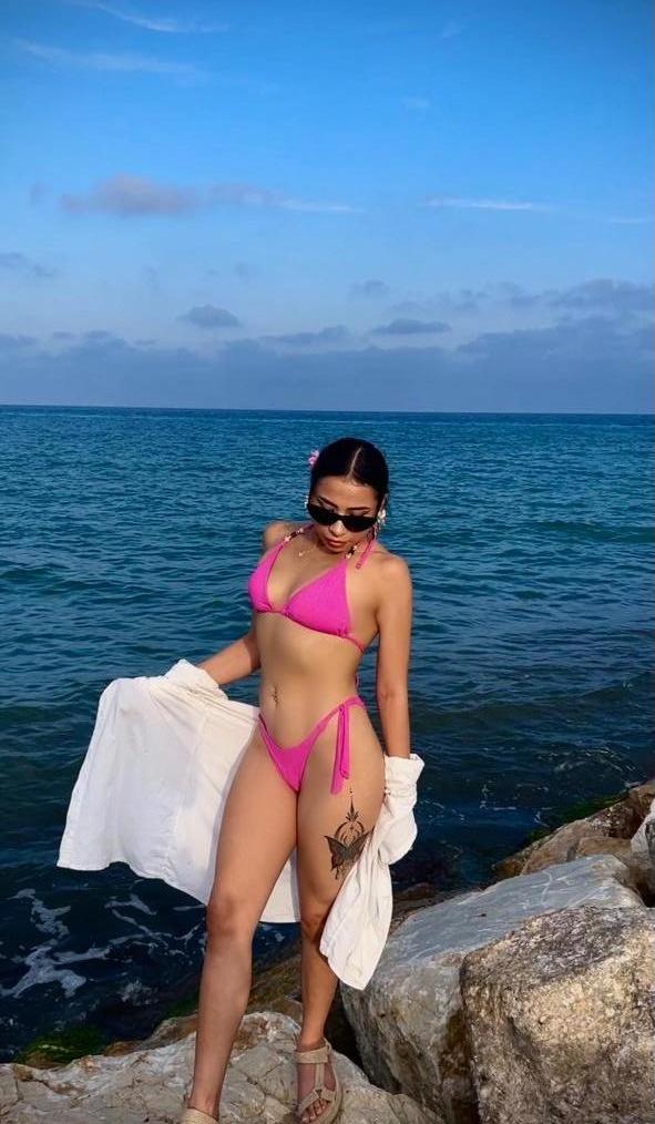 613953239: Chica busca chico en Madrid