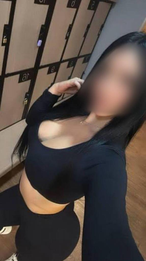 641529013: Chica busca chico en Alicante