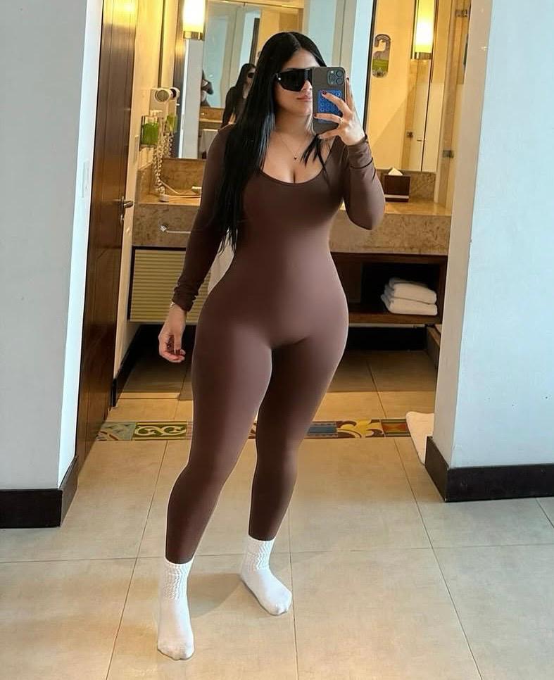 Chica busca chico en Cádiz: 