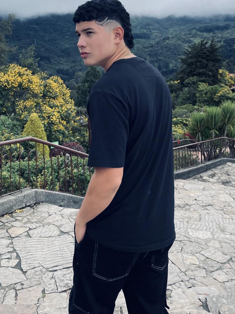 Chico busca chica en Valencia: 