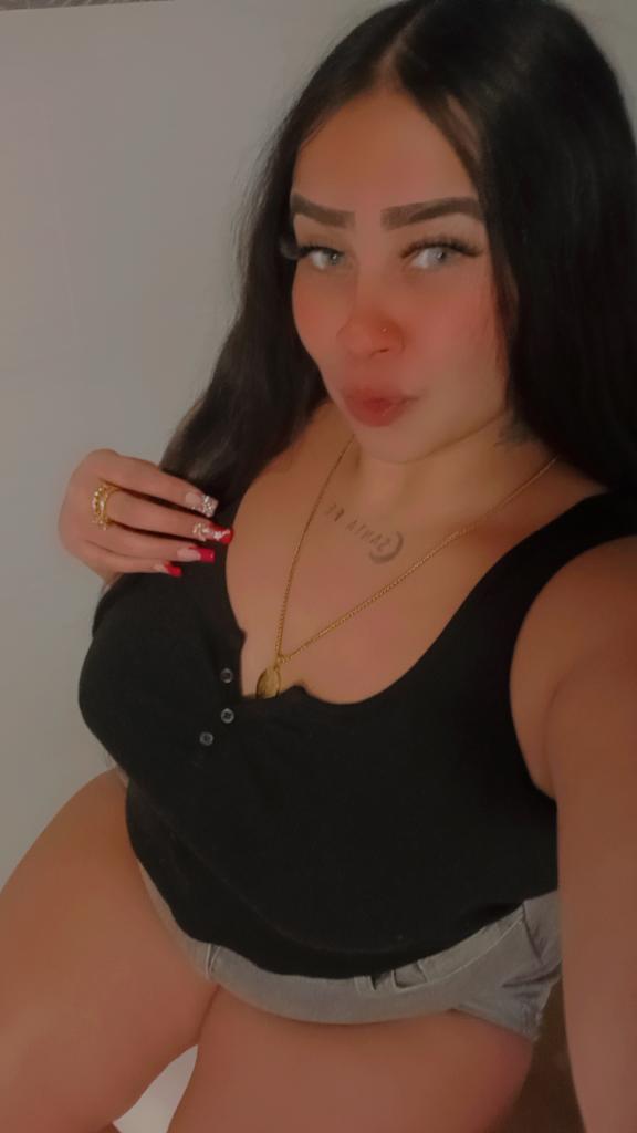 Chica busca chico en Almería: 