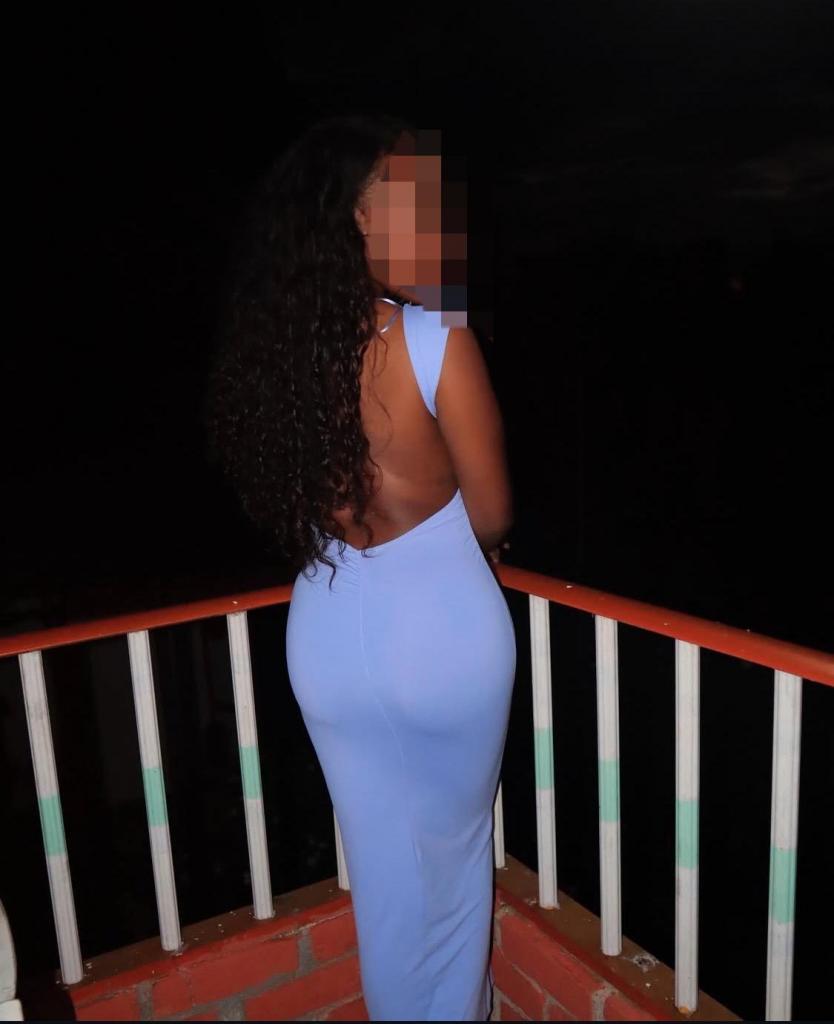 Chica busca chico en Sevilla: 