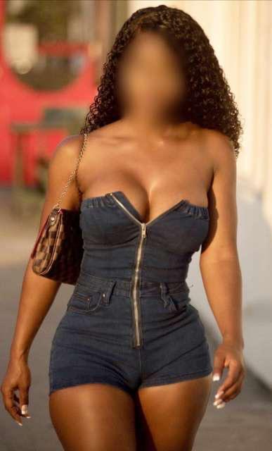 Chica busca chico en Sevilla: 