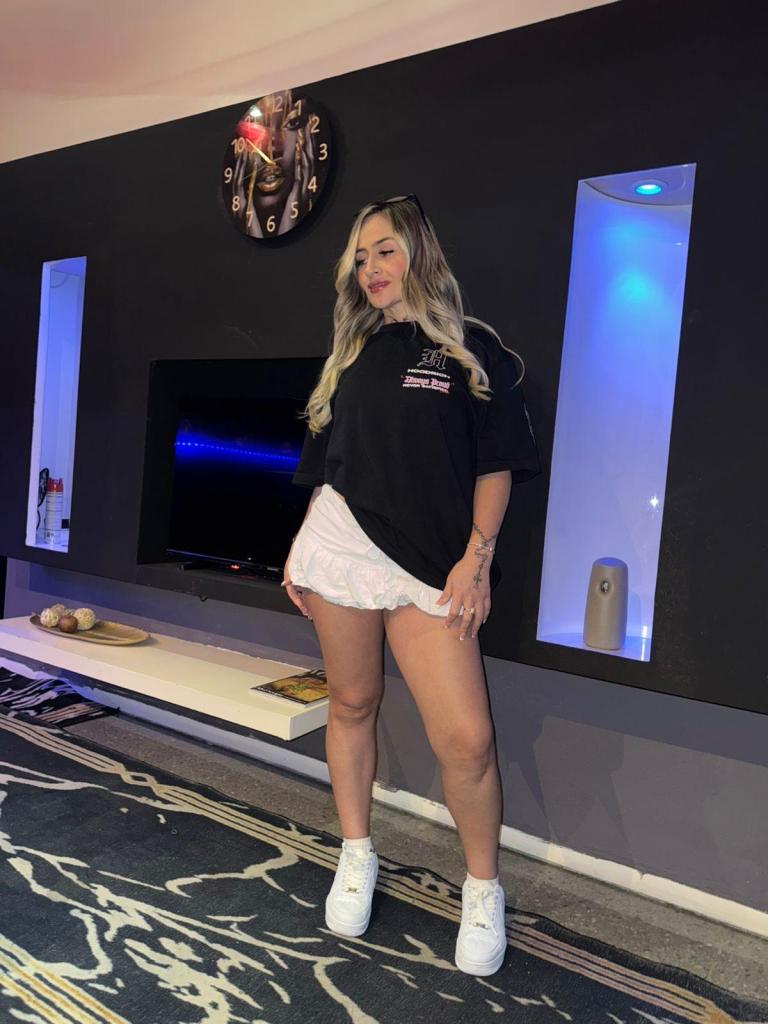 Chica busca chico en Barcelona: 