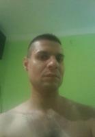 647275930: Chico busca chica en Madrid