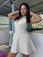 673237738: Chica busca chico en Cádiz