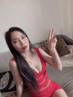 611940548: Chica busca chico en Barcelona