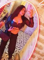 615517541: Chica busca chico en Gerona