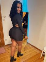 613796275: Chica busca chico en Cáceres