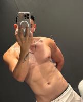 613624133: Chico busca chica en Valencia