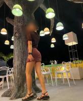 694227779: Chica busca chico en Sevilla