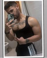 643252843: Chico busca chica en Badajoz