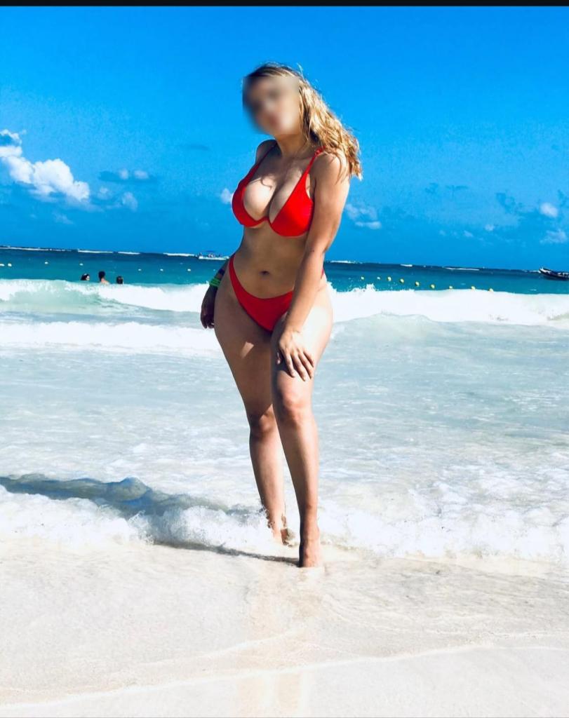 Chica busca chico en Almería: Chica busca chico