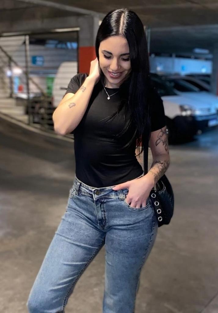 Chica busca chico en Alicante: 