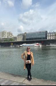 695733499: Chica busca chico en Mallorca