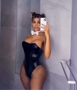 666837718: Transexual en Barcelona