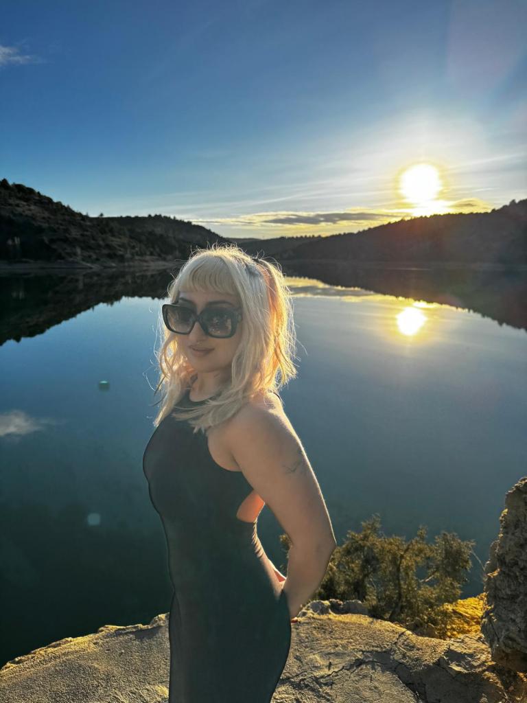 614943420: Chica busca chico en Valencia