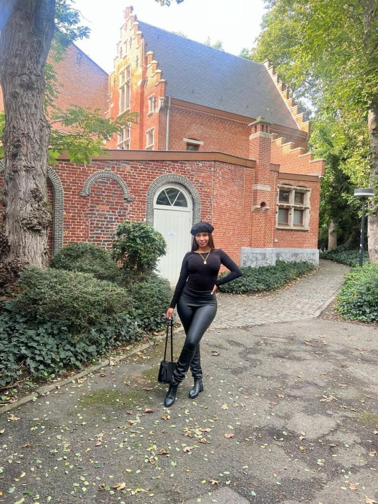 625767091: Chica busca chico en Valencia