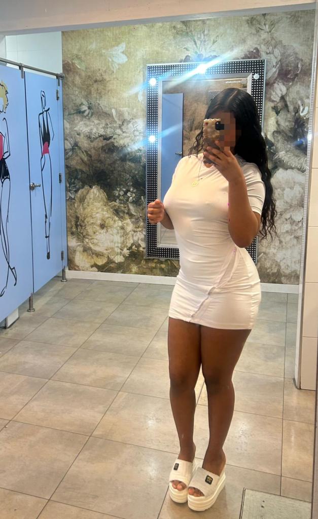 Chica busca chico en Castellón: 