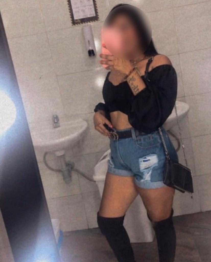 Chica busca chico en Alicante: 