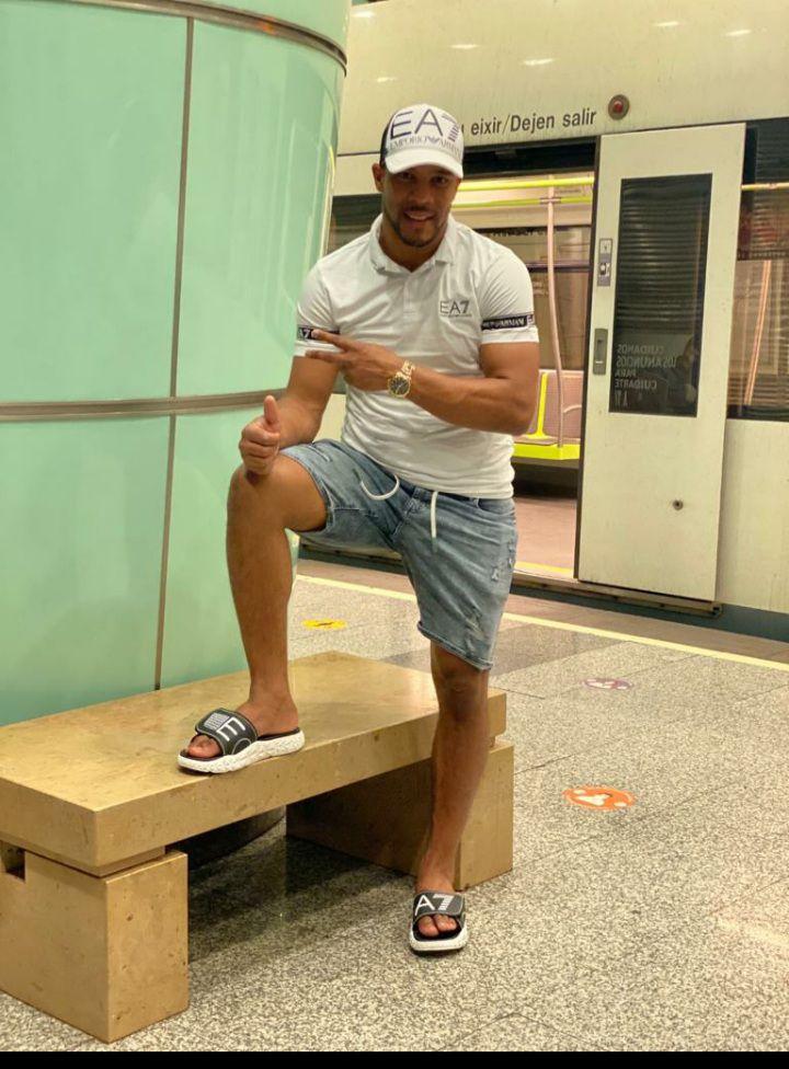 Chico busca chica en Valencia: 