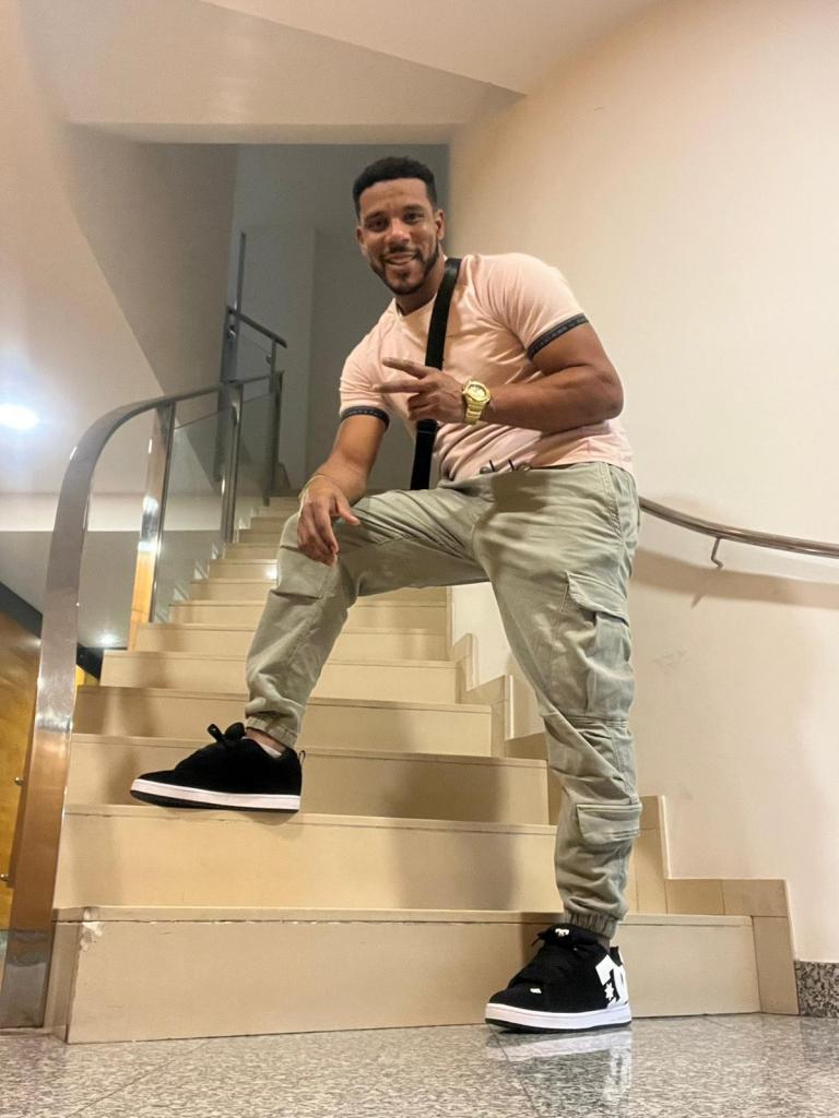 Chico busca chica en Barcelona: 