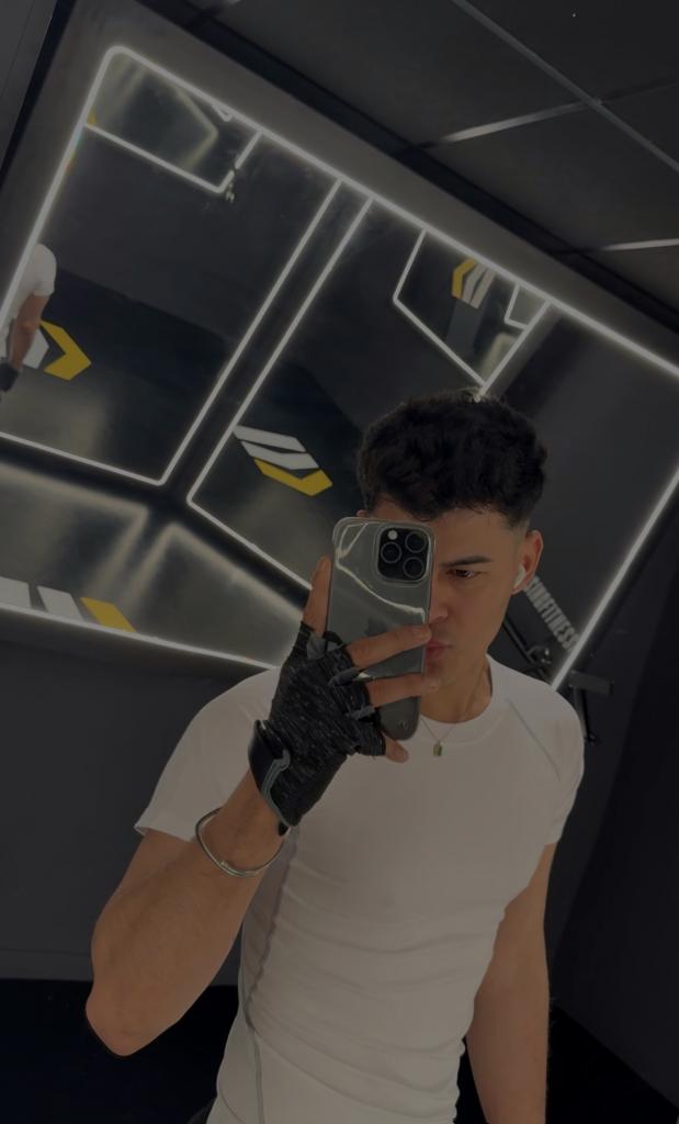 Chico busca chica en Barcelona: Chico busca chica