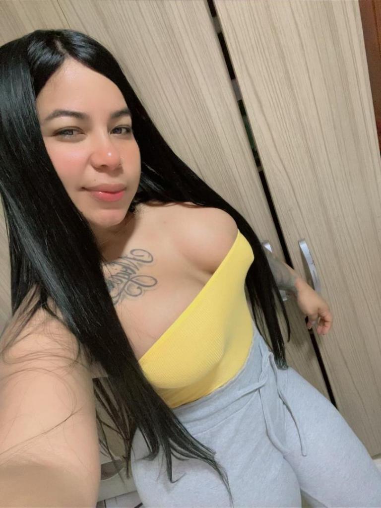 Chica busca chico en Sevilla: 