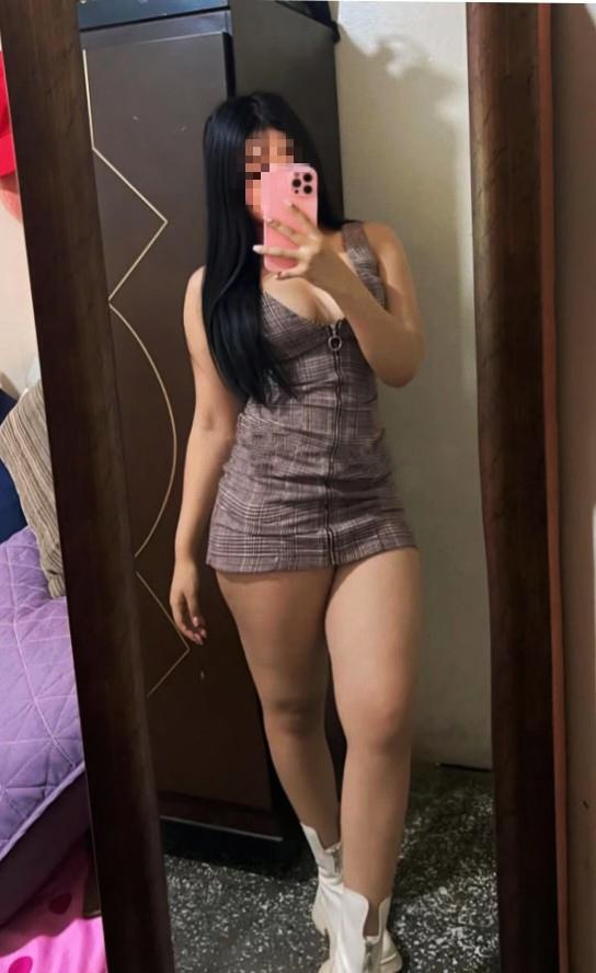 672920759: Chica busca chico en León