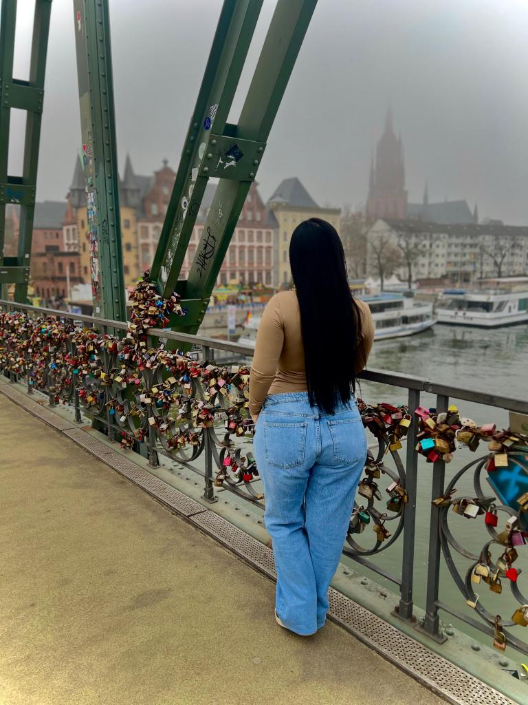 Chica busca chico en Álava: 