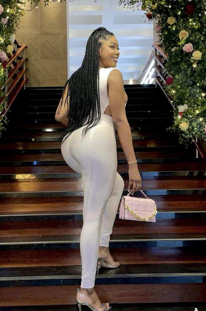 Chica busca chico en Sevilla: 