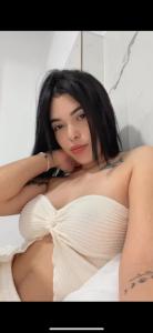 613818976: Chica busca chico en Sevilla