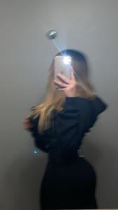 684780031: Chica busca chico en Sevilla