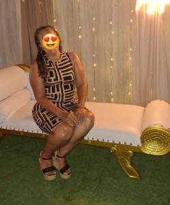 677797027: Chica busca chico en Sevilla